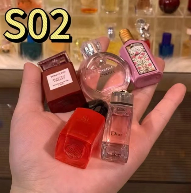 Mini Perfume Bundle Set